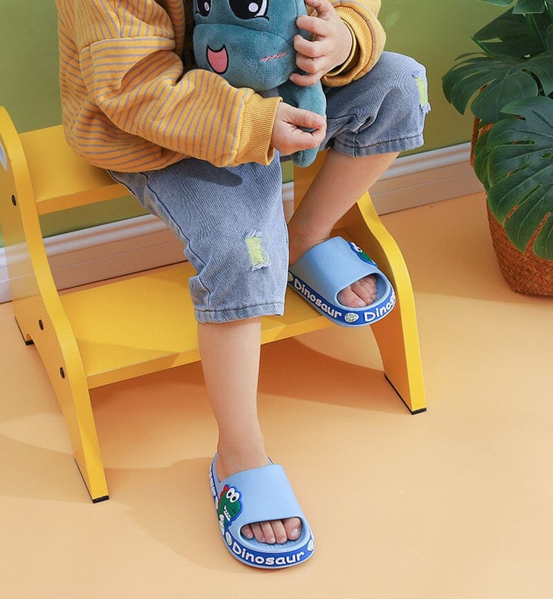 Chinelo Infantil Anti-Derrapante Dino Crocks - MCA GLOBAL STORE - Todos os direitos reservados